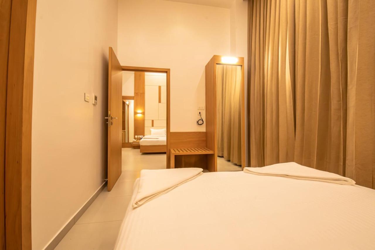 Rathna Residency - Near Us Consulate Hotel เชนไน ภายนอก รูปภาพ