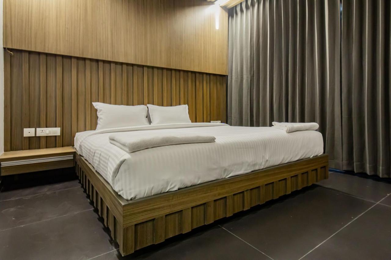 Rathna Residency - Near Us Consulate Hotel เชนไน ภายนอก รูปภาพ