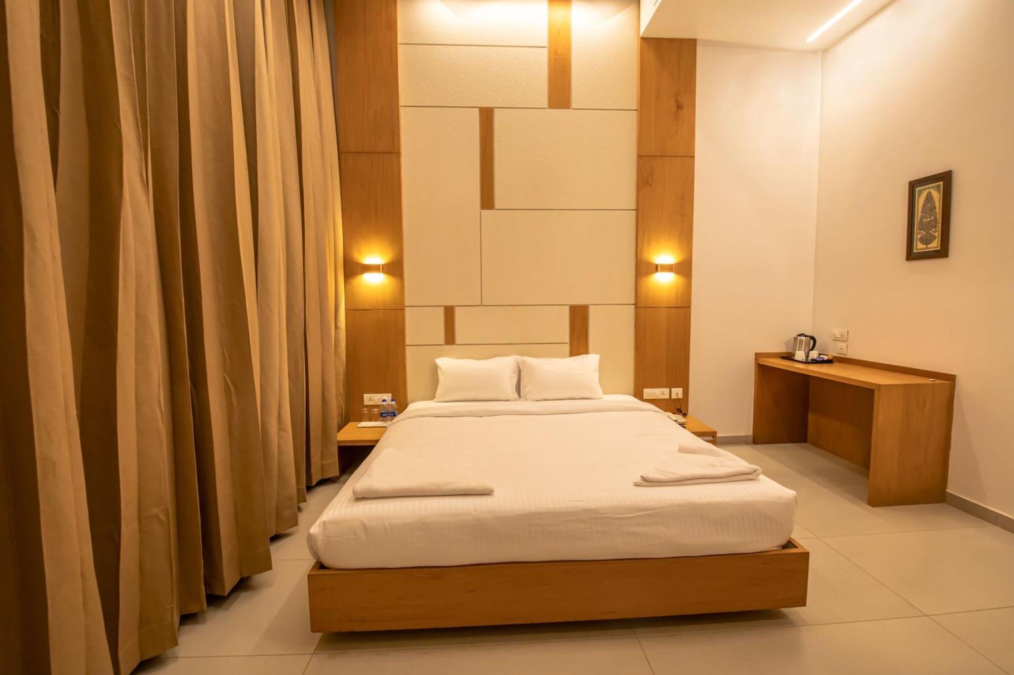 Rathna Residency - Near Us Consulate Hotel เชนไน ภายนอก รูปภาพ