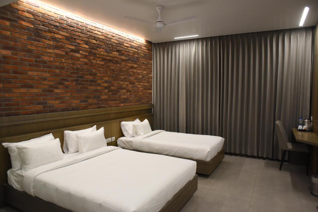 Rathna Residency - Near Us Consulate Hotel เชนไน ภายนอก รูปภาพ