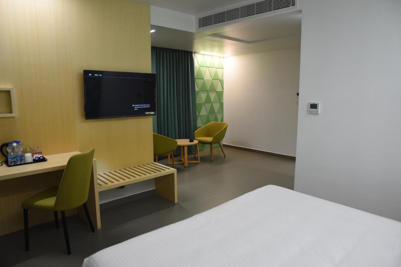 Rathna Residency - Near Us Consulate Hotel เชนไน ภายนอก รูปภาพ