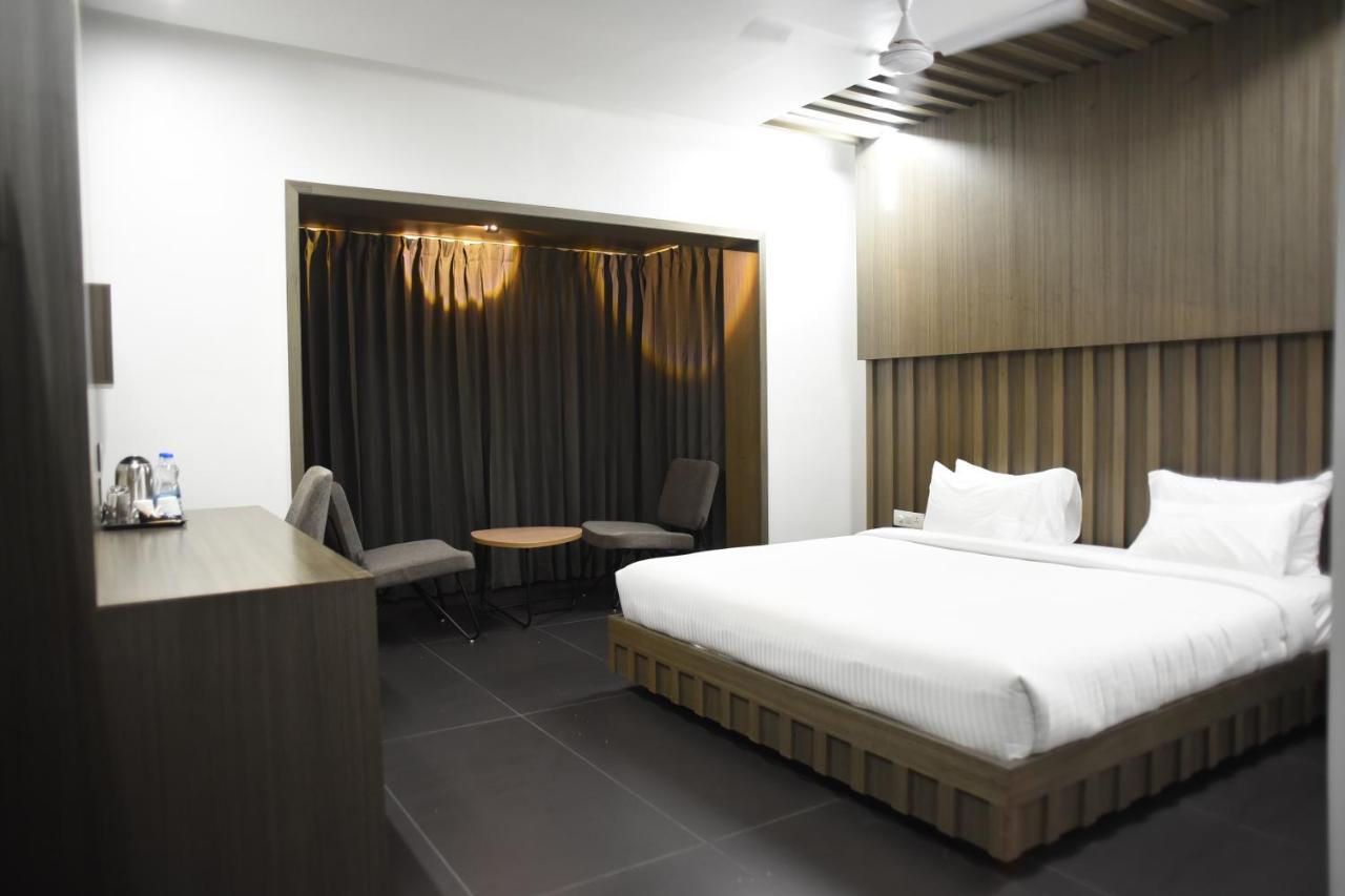 Rathna Residency - Near Us Consulate Hotel เชนไน ภายนอก รูปภาพ